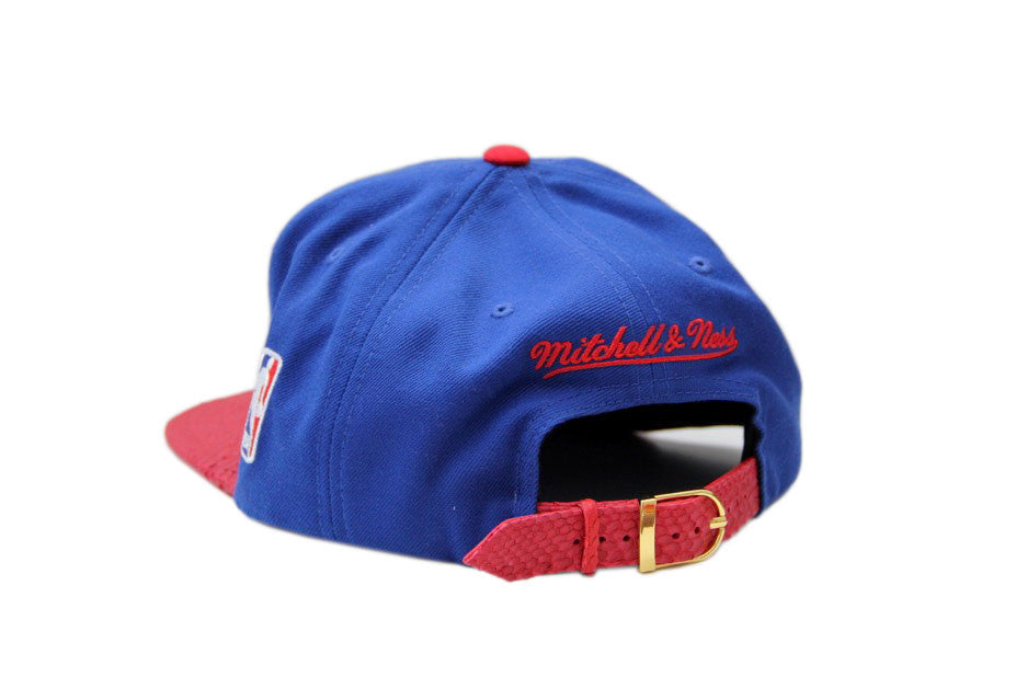 Custom Mitchell & Ness Sacramento Kings 2 Tone Strapback