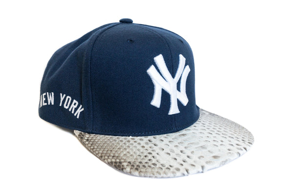Custom Mitchell & Ness New York Yankees Basic Logo Strapback
