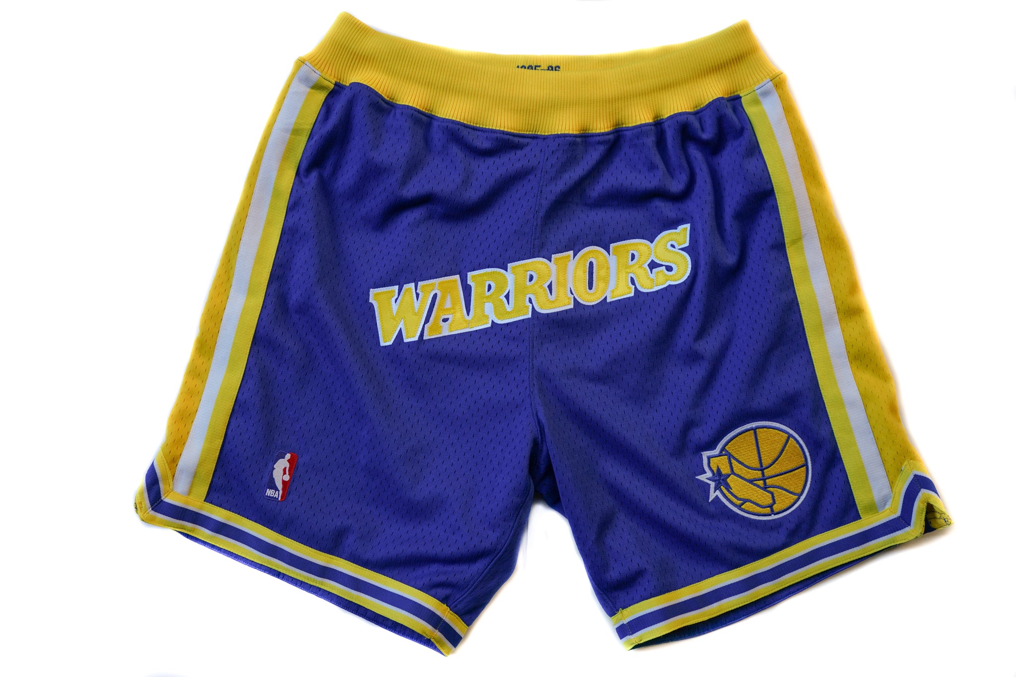 Mitchell & Ness Golden State Warriors 1995-1996 "WARRIORS" Shorts