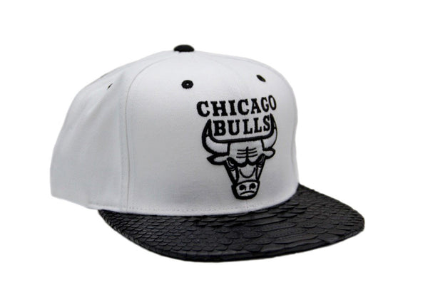 HATSURGEON x Mitchell & Ness Chicago Bulls White/Black Basic Logo Strapback